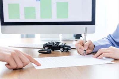 汽車租賃合同簽訂的注意事項(xiàng)有哪些?汽車租賃合同風(fēng)險(xiǎn)有哪些?